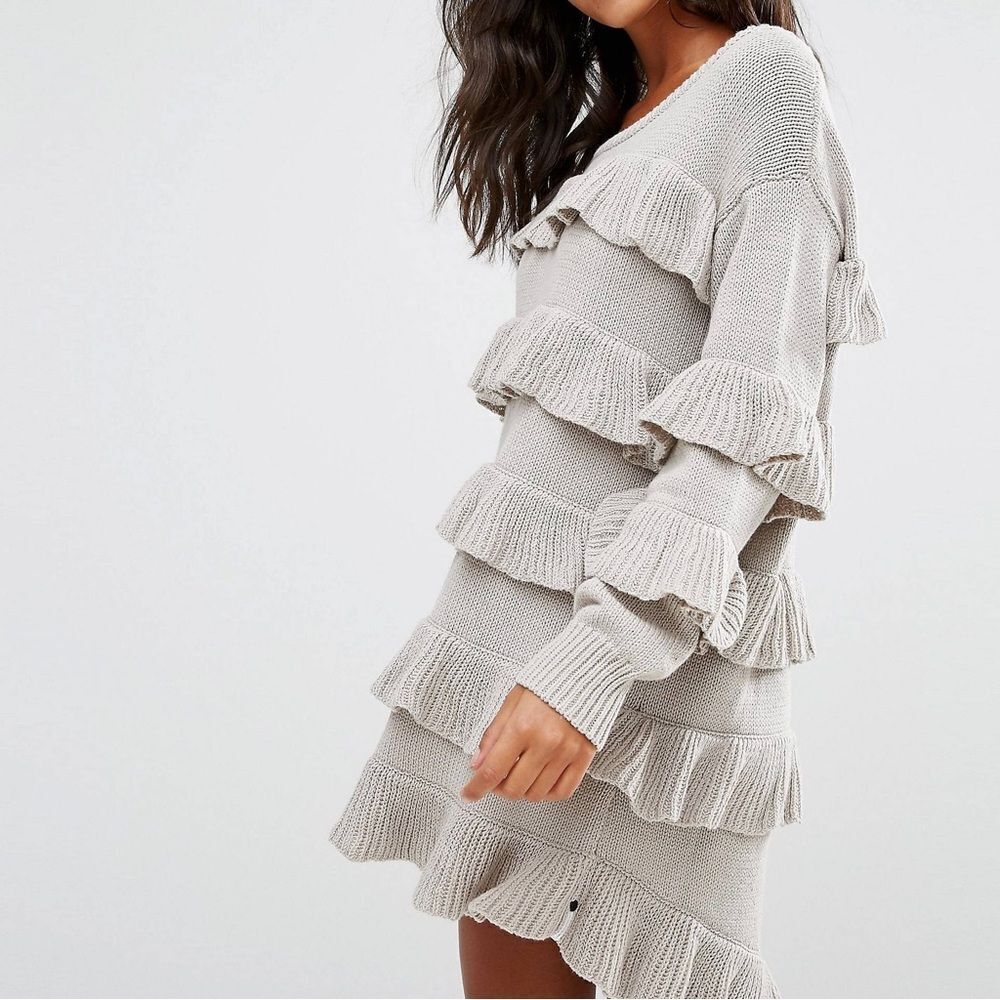 New One x One Teaspoon Beige Eldorado Frill Sweater Dress Size XS‎